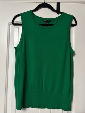 Audrey & Grace green sweater vest, Large